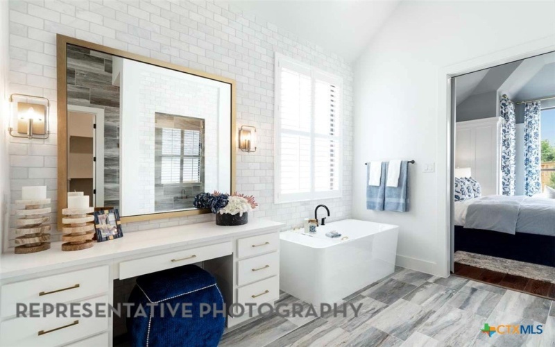 435 Nash Way, New Braunfels, TX 78130, 4 Bedrooms Bedrooms, ,5 BathroomsBathrooms,Residential,For Sale,435 Nash Way,567405