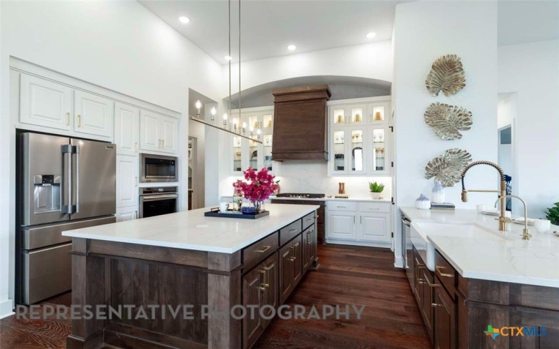 435 Nash Way, New Braunfels, TX 78130, 4 Bedrooms Bedrooms, ,5 BathroomsBathrooms,Residential,For Sale,435 Nash Way,567405