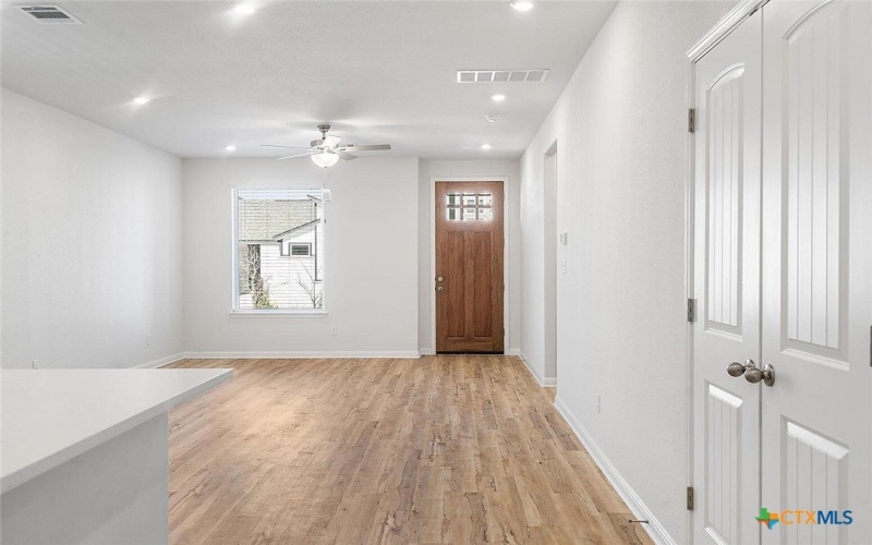 633 Salamander Street, San Marcos, TX 78666, 3 Bedrooms Bedrooms, ,2 BathroomsBathrooms,Residential,For Sale,633 Salamander Street,581363