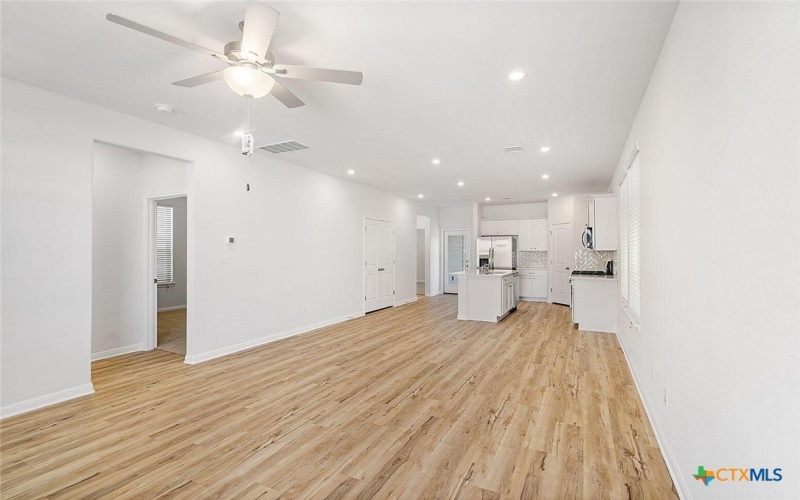633 Salamander Street, San Marcos, TX 78666, 3 Bedrooms Bedrooms, ,2 BathroomsBathrooms,Residential,For Sale,633 Salamander Street,581363