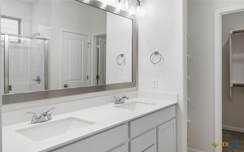 633 Salamander Street, San Marcos, TX 78666, 3 Bedrooms Bedrooms, ,2 BathroomsBathrooms,Residential,For Sale,633 Salamander Street,581363