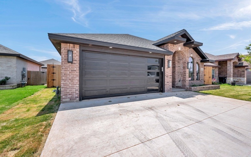 8634 Luz Dr, Odessa, TX 79765, 3 Bedrooms Bedrooms, ,3 BathroomsBathrooms,Residential,For Sale,8634 Luz Dr,50082445