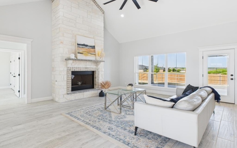 3725 Silver Spur Dr, San Angelo, TX 76904, 4 Bedrooms Bedrooms, ,2 BathroomsBathrooms,Residential,For Sale,3725 Silver Spur Dr,127601