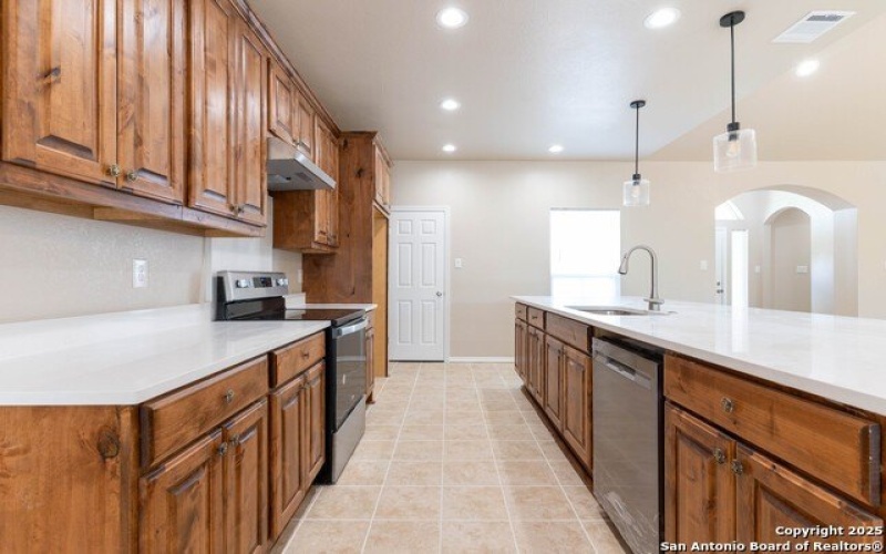 14674 Silesia Dr, St Hedwig, TX 78152, 4 Habitaciones Habitaciones , ,2 BañosBaños,Residential,En Venta,14674 Silesia Dr,1870160