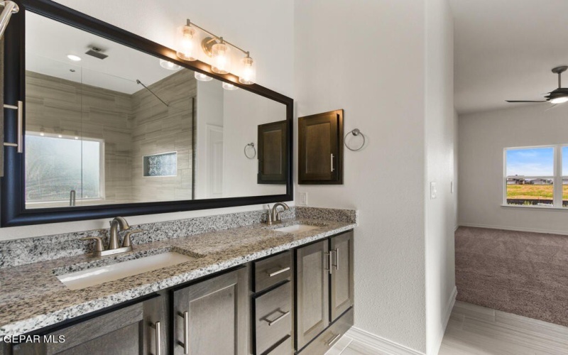 101 Bonnie Trail, Santa Teresa, NM 88008, 4 Bedrooms Bedrooms, ,2 BathroomsBathrooms,Residential,For Sale,101 Bonnie Trail,872378