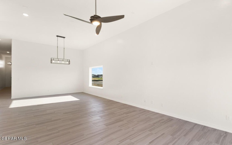 101 Bonnie Trail, Santa Teresa, NM 88008, 4 Bedrooms Bedrooms, ,2 BathroomsBathrooms,Residential,For Sale,101 Bonnie Trail,872378