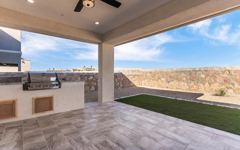 2745 San Gabriel Drive, Sunland Park, NM 88063, 4 Bedrooms Bedrooms, ,3 BathroomsBathrooms,Residential,For Sale,2745 San Gabriel Drive,881027