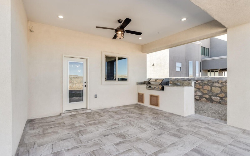 2745 San Gabriel Drive, Sunland Park, NM 88063, 4 Bedrooms Bedrooms, ,3 BathroomsBathrooms,Residential,For Sale,2745 San Gabriel Drive,881027