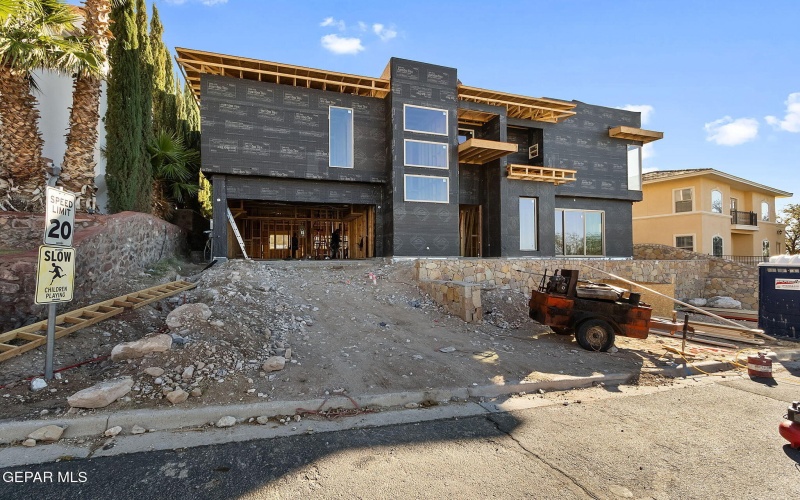 5532 Ventana Del Sol Drive, El Paso, TX 79912, 4 Bedrooms Bedrooms, ,6 BathroomsBathrooms,Residential,For Sale,5532 Ventana Del Sol Drive,894189
