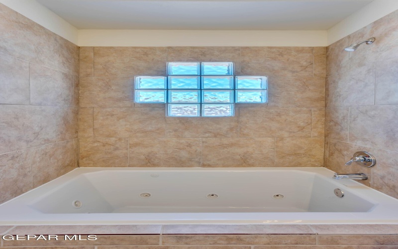 14345 Tobe Davis Drive, Horizon City, TX 79928, 4 Bedrooms Bedrooms, ,2 BathroomsBathrooms,Residential,For Sale,14345 Tobe Davis Drive,894752
