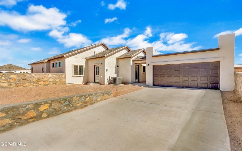 14345 Tobe Davis Drive, Horizon City, TX 79928, 4 Bedrooms Bedrooms, ,2 BathroomsBathrooms,Residential,For Sale,14345 Tobe Davis Drive,894752