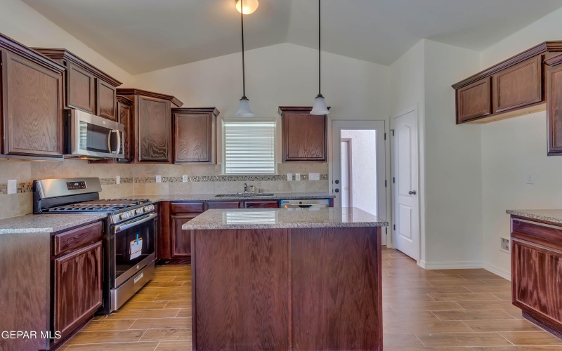 14345 Tobe Davis Drive, Horizon City, TX 79928, 4 Bedrooms Bedrooms, ,2 BathroomsBathrooms,Residential,For Sale,14345 Tobe Davis Drive,894752