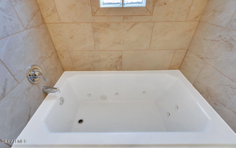 13852 Vicki Brewer Avenue, Horizon City, TX 79928, 4 Bedrooms Bedrooms, ,2 BathroomsBathrooms,Residential,For Sale,13852 Vicki Brewer Avenue,895372