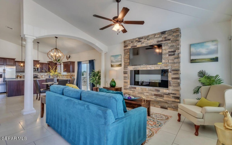 13852 Vicki Brewer Avenue, Horizon City, TX 79928, 4 Bedrooms Bedrooms, ,2 BathroomsBathrooms,Residential,For Sale,13852 Vicki Brewer Avenue,895372
