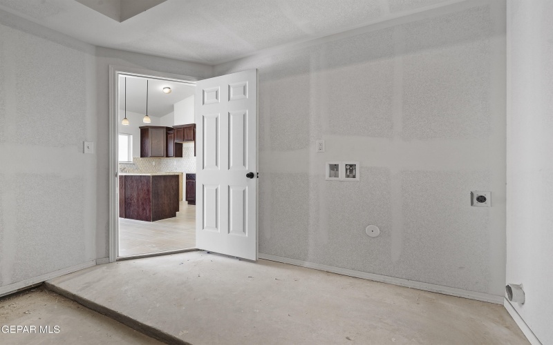 612 Cedarwood Avenue, El Paso, TX 79928, 4 Bedrooms Bedrooms, ,2 BathroomsBathrooms,Residential,For Sale,612 Cedarwood Avenue,899804