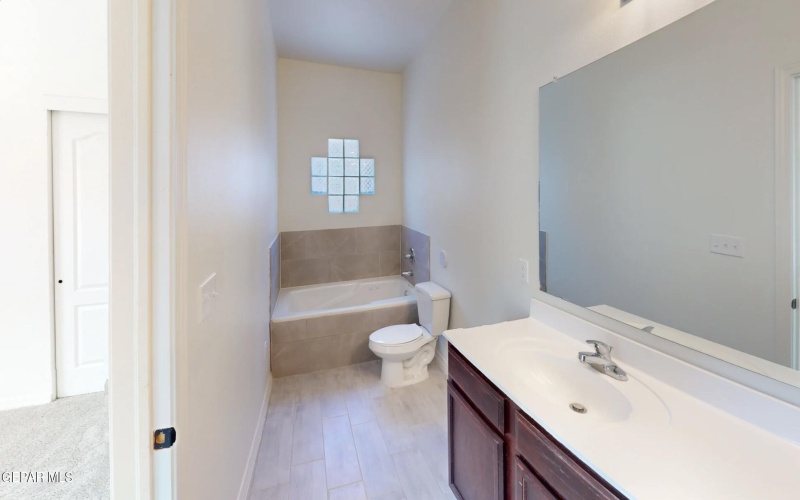 604 Cedarwood Avenue, El Paso, TX 79928, 4 Bedrooms Bedrooms, ,2 BathroomsBathrooms,Residential,For Sale,604 Cedarwood Avenue,899851