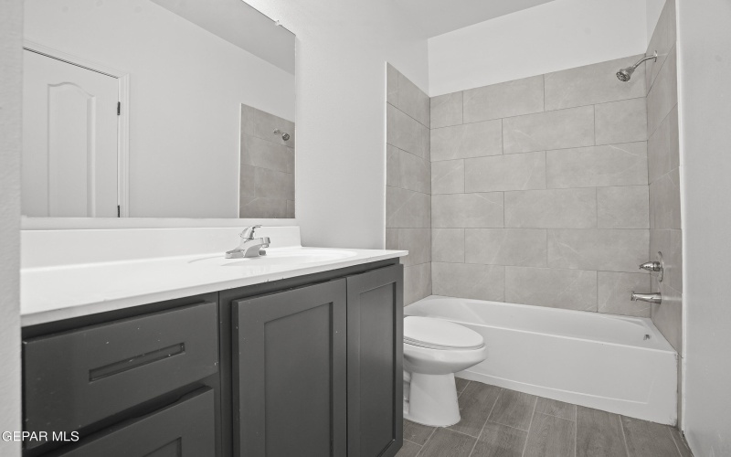 608 Cedarwood Avenue, El Paso, TX 79928, 4 Habitaciones Habitaciones , ,2 BañosBaños,Residential,En Venta,608 Cedarwood Avenue,899958