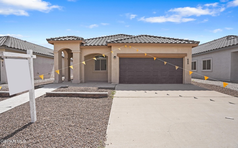 608 Cedarwood Avenue, El Paso, TX 79928, 4 Habitaciones Habitaciones , ,2 BañosBaños,Residential,En Venta,608 Cedarwood Avenue,899958