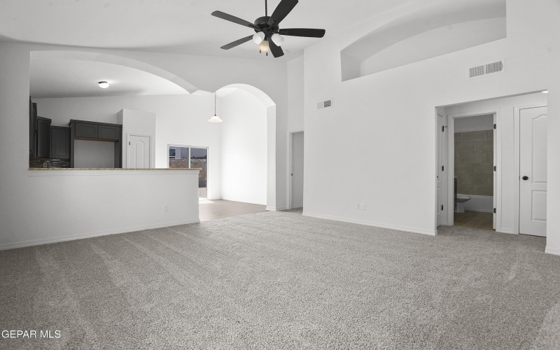 608 Cedarwood Avenue, El Paso, TX 79928, 4 Habitaciones Habitaciones , ,2 BañosBaños,Residential,En Venta,608 Cedarwood Avenue,899958