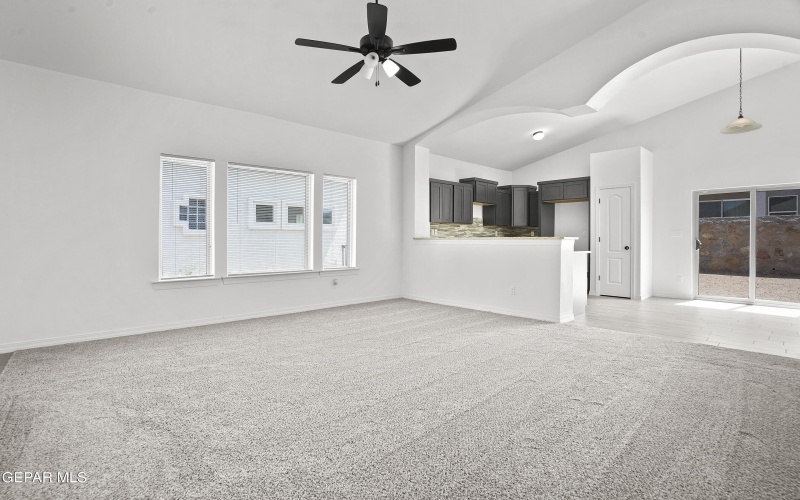 608 Cedarwood Avenue, El Paso, TX 79928, 4 Habitaciones Habitaciones , ,2 BañosBaños,Residential,En Venta,608 Cedarwood Avenue,899958