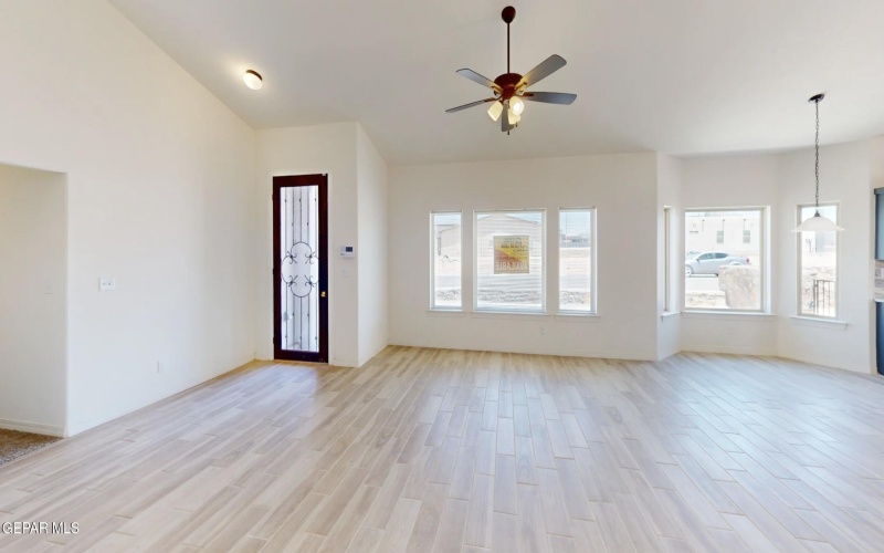 628 Cedarwood Avenue, El Paso, TX 79928, 4 Bedrooms Bedrooms, ,2 BathroomsBathrooms,Residential,For Sale,628 Cedarwood Avenue,899960
