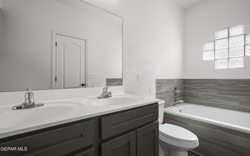 13158 Ludlow Lane, El Paso, TX 79928, 4 Habitaciones Habitaciones , ,2 BañosBaños,Residential,En Venta,13158 Ludlow Lane,906976