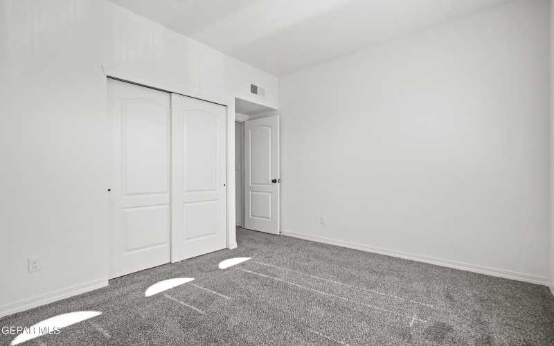 1041 Summer Lake Street, El Paso, TX 79928, 4 Bedrooms Bedrooms, ,2 BathroomsBathrooms,Residential,For Sale,1041 Summer Lake Street,907057