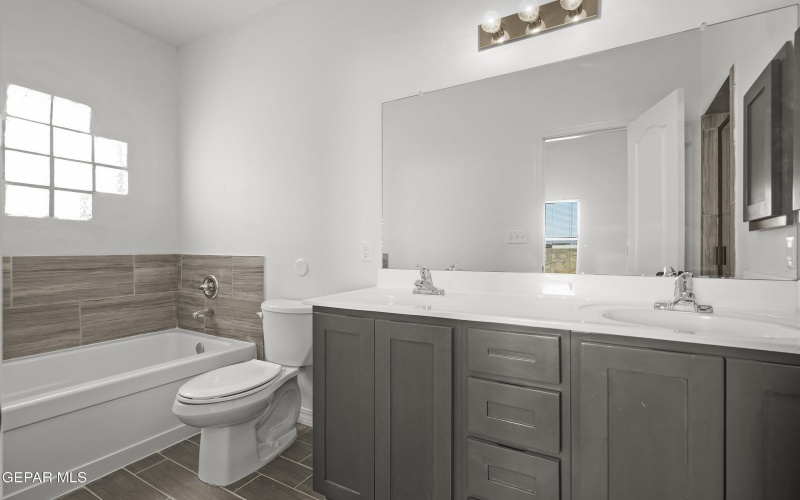 1041 Summer Lake Street, El Paso, TX 79928, 4 Bedrooms Bedrooms, ,2 BathroomsBathrooms,Residential,For Sale,1041 Summer Lake Street,907057