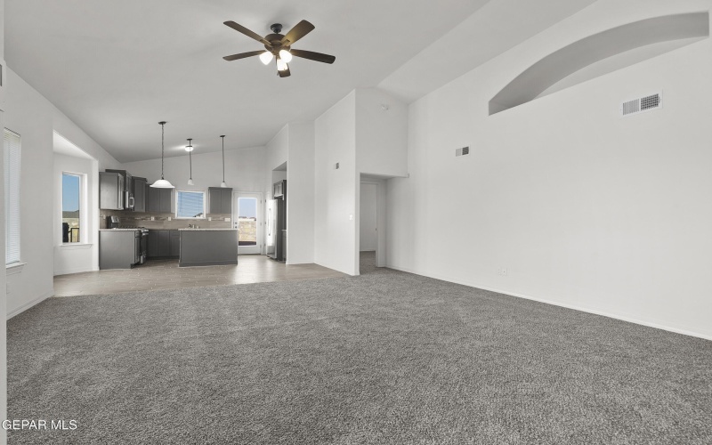 1041 Summer Lake Street, El Paso, TX 79928, 4 Bedrooms Bedrooms, ,2 BathroomsBathrooms,Residential,For Sale,1041 Summer Lake Street,907057