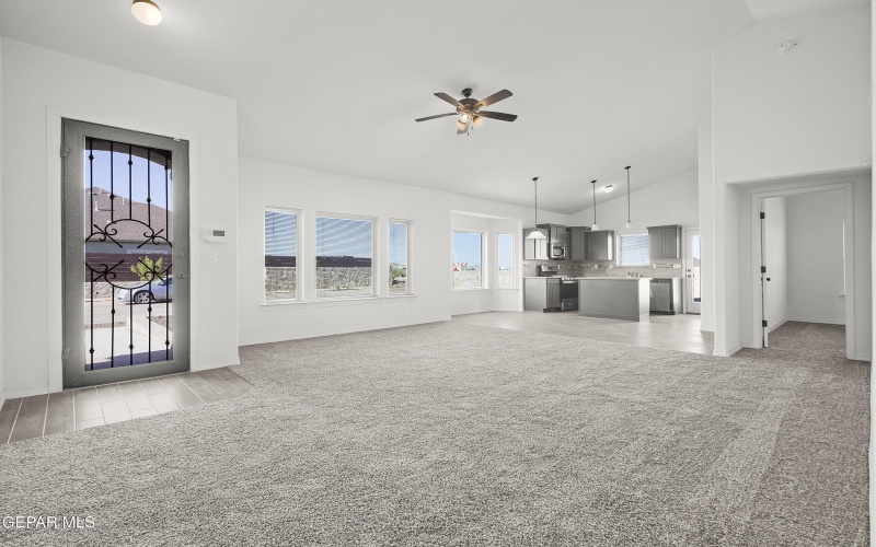 1041 Summer Lake Street, El Paso, TX 79928, 4 Bedrooms Bedrooms, ,2 BathroomsBathrooms,Residential,For Sale,1041 Summer Lake Street,907057