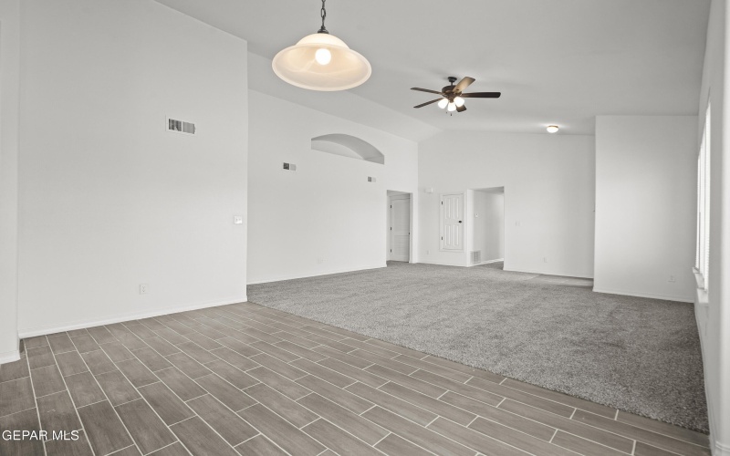 1041 Summer Lake Street, El Paso, TX 79928, 4 Bedrooms Bedrooms, ,2 BathroomsBathrooms,Residential,For Sale,1041 Summer Lake Street,907057