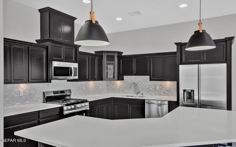 13645 Prime Vista Court, El Paso, TX 79928, 4 Bedrooms Bedrooms, ,3 BathroomsBathrooms,Residential,For Sale,13645 Prime Vista Court,911584