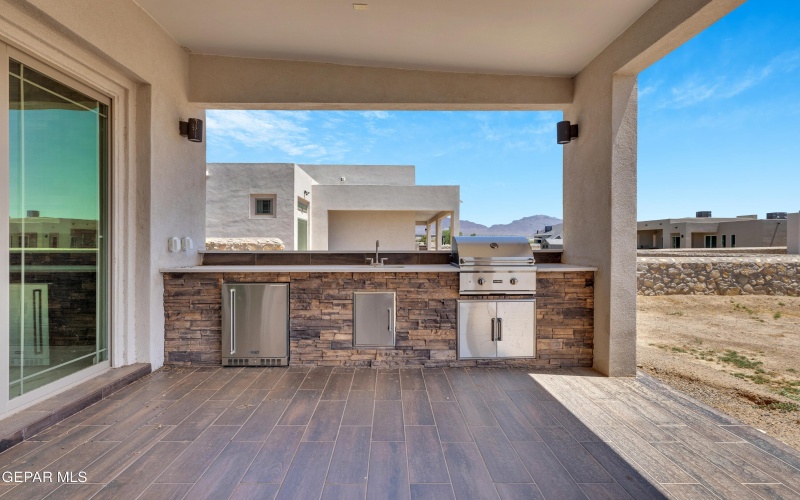 356 RIO DE JAZMIN Circle, El Paso, TX 79932, 4 Bedrooms Bedrooms, ,5 BathroomsBathrooms,Residential,For Sale,356 RIO DE JAZMIN Circle,913273