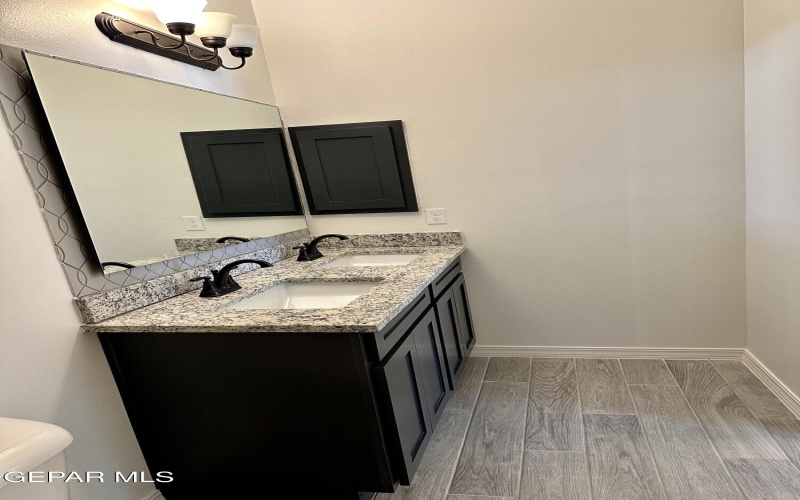 14649 Tierra Oviedo Avenue, El Paso, TX 79938, 4 Habitaciones Habitaciones , ,2 BañosBaños,Residential,En Venta,14649 Tierra Oviedo Avenue,913487