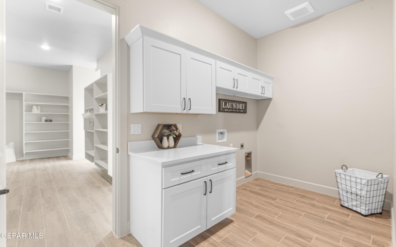 3889 JERICHO Street, Las Cruces, NM 88012, 4 Bedrooms Bedrooms, ,3 BathroomsBathrooms,Residential,For Sale,3889 JERICHO Street,917783
