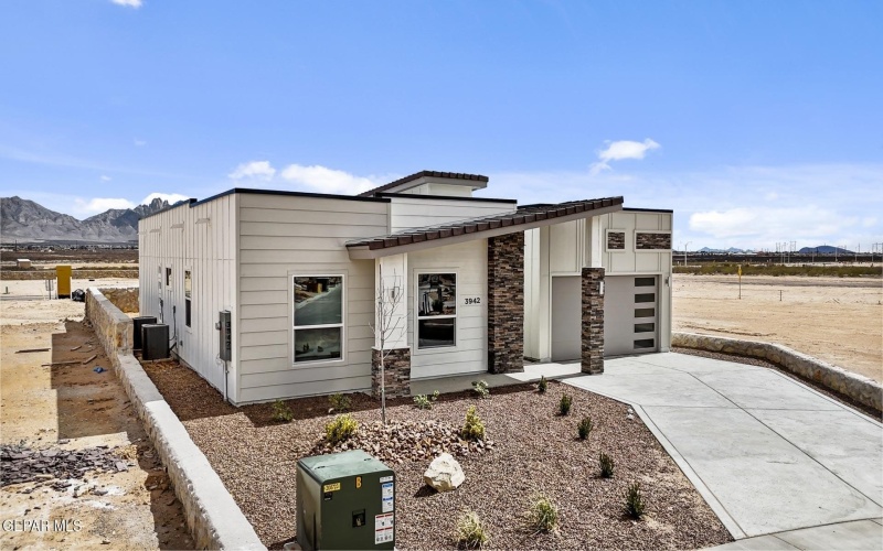 3942 Heartland Lp, Las Cruces, NM 88012, 4 Bedrooms Bedrooms, ,2 BathroomsBathrooms,Residential,For Sale,3942 Heartland Lp,918171