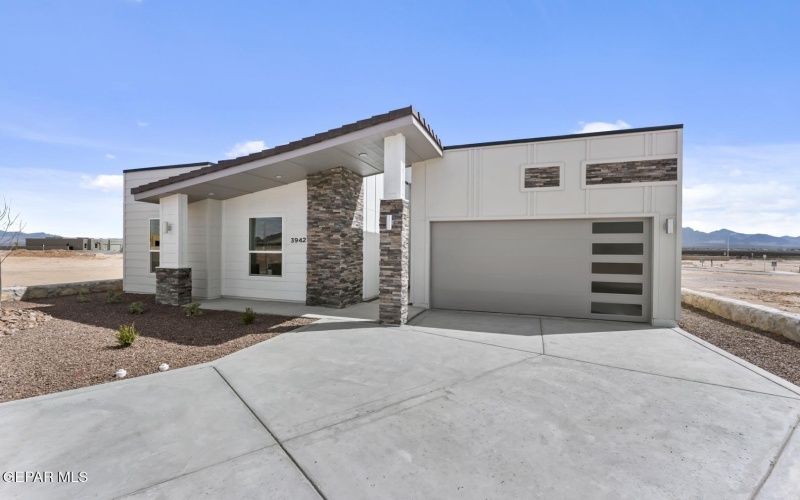 3942 Heartland Lp, Las Cruces, NM 88012, 4 Bedrooms Bedrooms, ,2 BathroomsBathrooms,Residential,For Sale,3942 Heartland Lp,918171