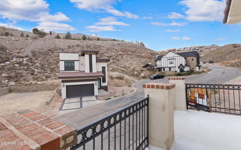 234 Canyon Terrace Drive, El Paso, TX 79902, 3 Bedrooms Bedrooms, ,1 BathroomBathrooms,Residential,For Sale,234 Canyon Terrace Drive,919178