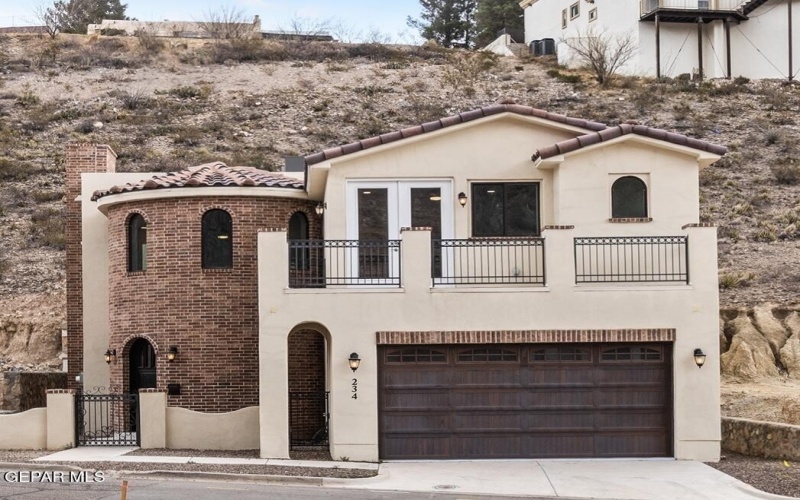 234 Canyon Terrace Drive, El Paso, TX 79902, 3 Bedrooms Bedrooms, ,1 BathroomBathrooms,Residential,For Sale,234 Canyon Terrace Drive,919178