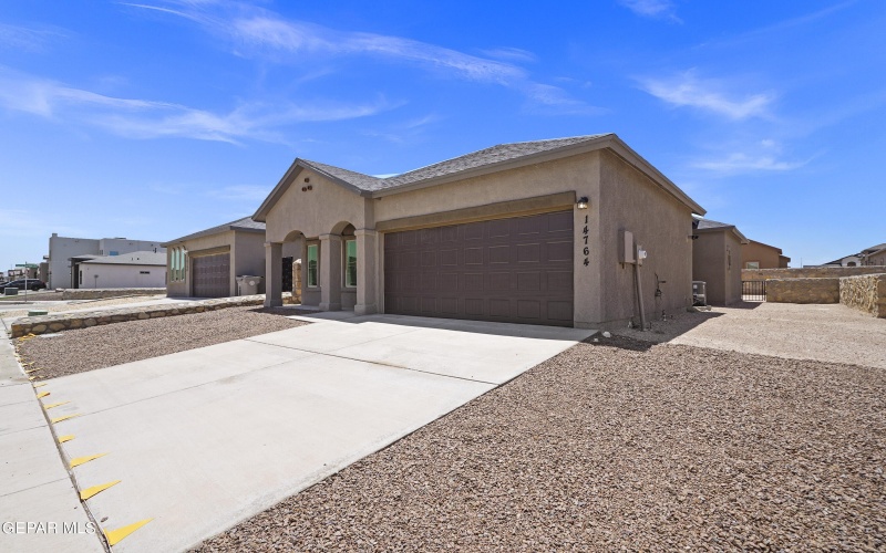 14764 Jack White Avenue, El Paso, TX 79938, 4 Habitaciones Habitaciones , ,2 BañosBaños,Residential,En Venta,14764 Jack White Avenue,919325