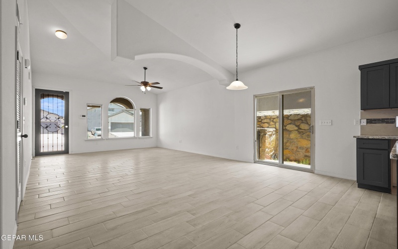 14764 Jack White Avenue, El Paso, TX 79938, 4 Habitaciones Habitaciones , ,2 BañosBaños,Residential,En Venta,14764 Jack White Avenue,919325