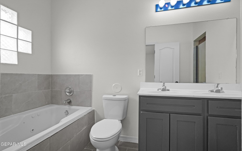 2217 Tony Harper Street, El Paso, TX 79938, 4 Bedrooms Bedrooms, ,2 BathroomsBathrooms,Residential,For Sale,2217 Tony Harper Street,919331