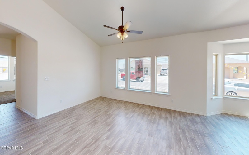 14372 Nick Drahos Lane, Horizon City, TX 79928, 4 Bedrooms Bedrooms, ,2 BathroomsBathrooms,Residential,For Sale,14372 Nick Drahos Lane,919444