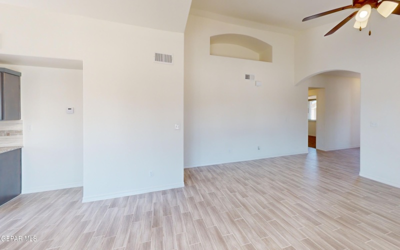 14372 Nick Drahos Lane, Horizon City, TX 79928, 4 Bedrooms Bedrooms, ,2 BathroomsBathrooms,Residential,For Sale,14372 Nick Drahos Lane,919444