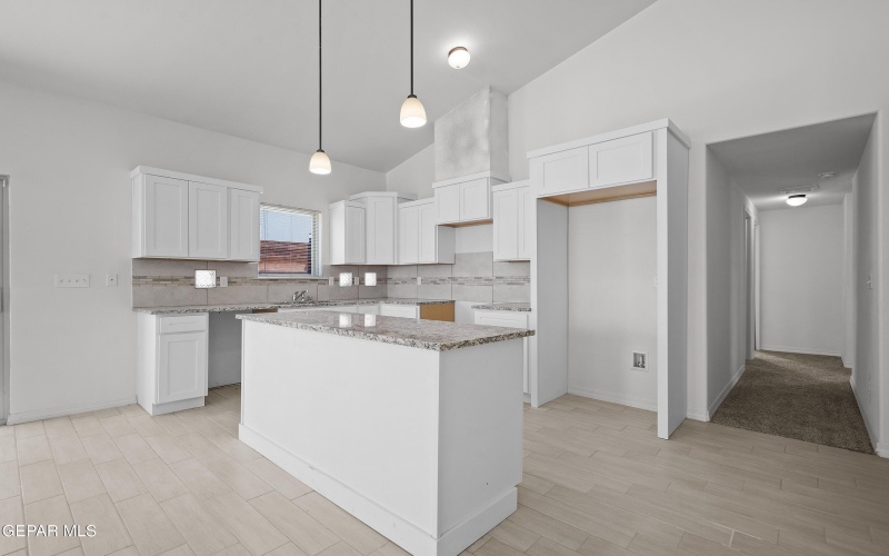 12804 Monmouth Avenue, Horizon City, TX 79928, 4 Habitaciones Habitaciones , ,2 BañosBaños,Residential,En Venta,12804 Monmouth Avenue,919485