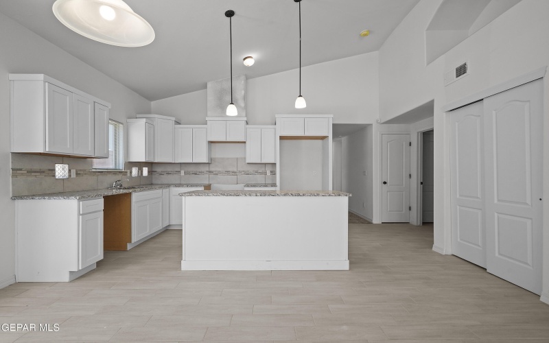 12804 Monmouth Avenue, Horizon City, TX 79928, 4 Habitaciones Habitaciones , ,2 BañosBaños,Residential,En Venta,12804 Monmouth Avenue,919485