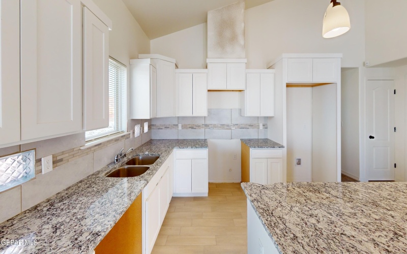 12804 Monmouth Avenue, Horizon City, TX 79928, 4 Habitaciones Habitaciones , ,2 BañosBaños,Residential,En Venta,12804 Monmouth Avenue,919485