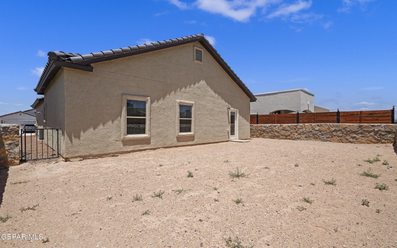 12804 Monmouth Avenue, Horizon City, TX 79928, 4 Habitaciones Habitaciones , ,2 BañosBaños,Residential,En Venta,12804 Monmouth Avenue,919485