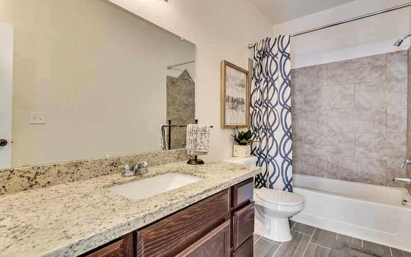 14333 Tobe Davis Drive, Horizon City, TX 79928, 3 Bedrooms Bedrooms, ,2 BathroomsBathrooms,Residential,For Sale,14333 Tobe Davis Drive,919489