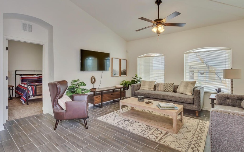 14333 Tobe Davis Drive, Horizon City, TX 79928, 3 Bedrooms Bedrooms, ,2 BathroomsBathrooms,Residential,For Sale,14333 Tobe Davis Drive,919489